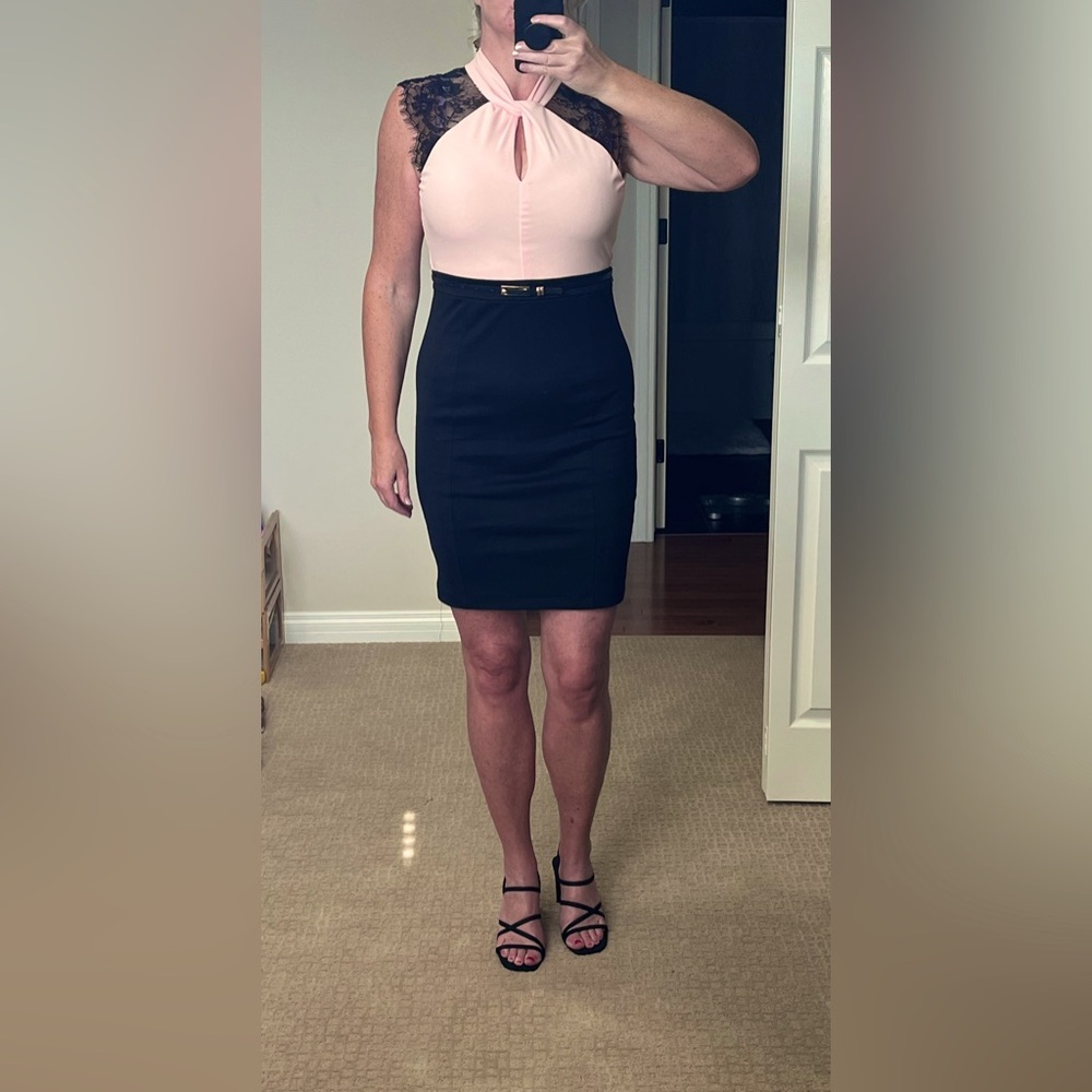 Suzy Shier body con dress